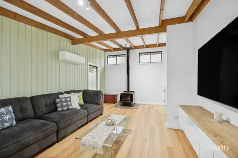 Property photo of 3 Wallaby Road Lake Munmorah NSW 2259