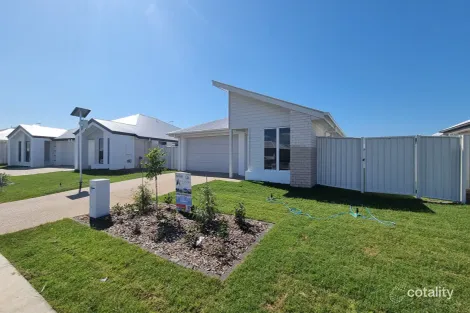 84 Lilly Pilly Dr, Burrum Heads, QLD 4659