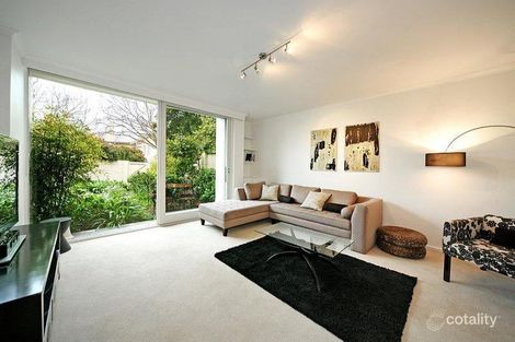 Property photo of 9 Myoora Road Toorak VIC 3142