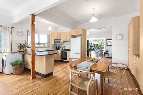 Property photo of 9 Cresting Avenue Corrimal NSW 2518