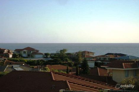 Property photo of 10 Larne Place Mindarie WA 6030