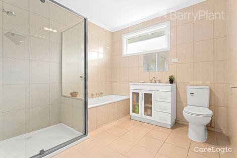 Property photo of 13 Plumpton Avenue Craigieburn VIC 3064