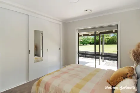 Property photo of 3 Wallenberg Court Devon North VIC 3971