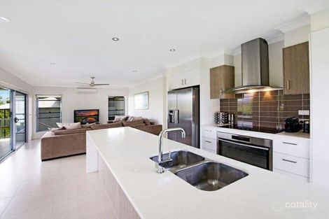 Property photo of 18 John Francis Drive Carrara QLD 4211