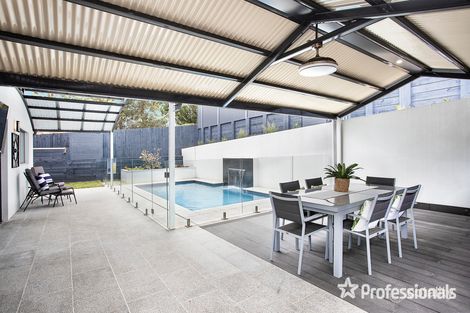 Property photo of 15 Boxsell Close Menai NSW 2234