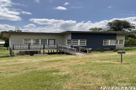 81 Brisbane St, Nanango, QLD 4615