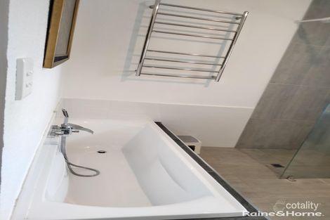 Property photo of 33 McKinna Road Christie Downs SA 5164