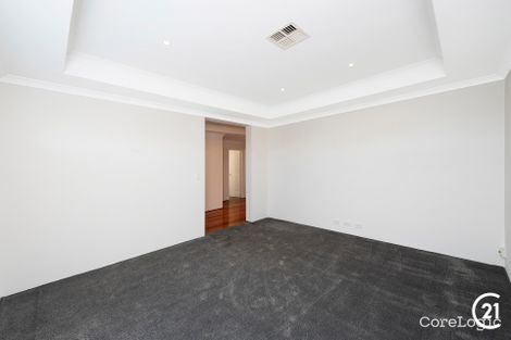 Property photo of 227 Peelwood Parade Halls Head WA 6210