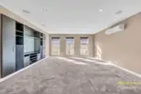 Property photo of 10 Springview Boulevard Taylors Hill VIC 3037