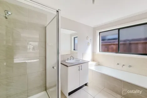 Property photo of 37 Muscovy Drive Grovedale VIC 3216