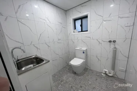 Property photo of 11 Mubo Crescent Holsworthy NSW 2173
