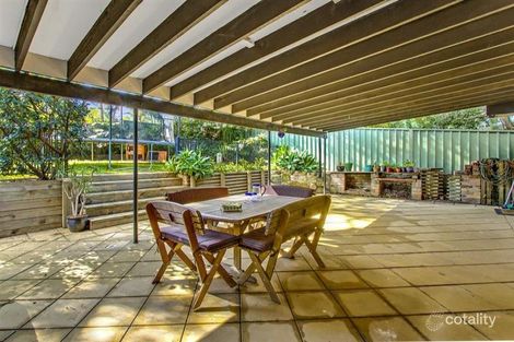 9 Chestnut St, Wyoming, NSW 2250