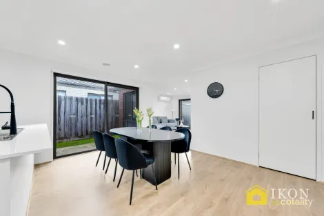 Property photo of 10 Dahlia Road Wallan VIC 3756