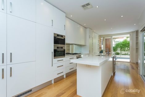 Property photo of 18 Leveson Street North Melbourne VIC 3051