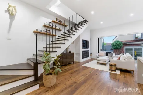 Property photo of 33 Thomas Street Moonee Ponds VIC 3039