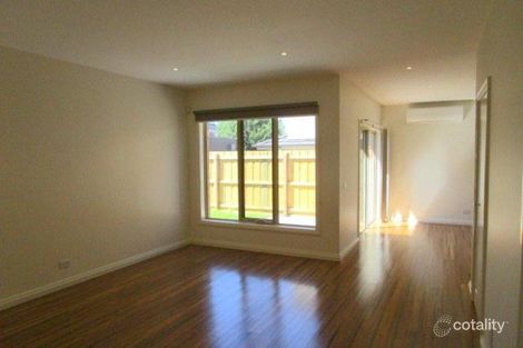 Property photo of 1/146 Arvon Road Strathmore VIC 3041