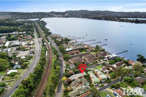 Property photo of 1A Broadwater Street Point Clare NSW 2250
