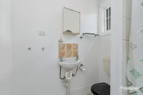 Property photo of 39 Mann Street Armidale NSW 2350