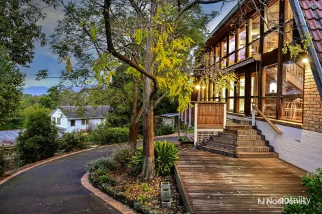 Property photo of 7 Rustic Rise Croydon North VIC 3136