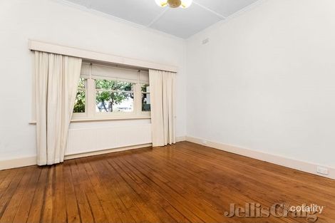 Property photo of 35 Kenmare Street Mont Albert North VIC 3129