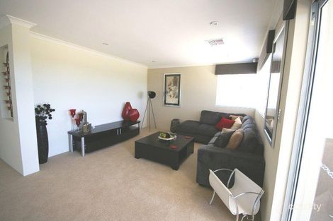 Property photo of 10 Solaia Loop Woodvale WA 6026