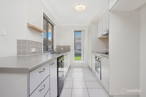 Property photo of 17 Resi Drive Regents Park QLD 4118