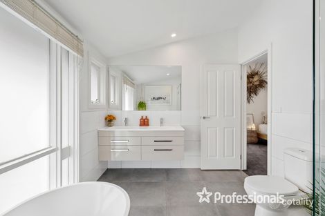 Property photo of 7 Marshall Street Mount Evelyn VIC 3796