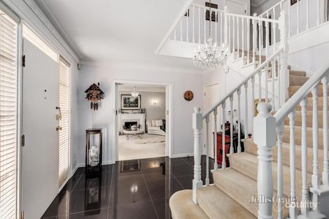 Property photo of 17 Minerva Avenue Balwyn North VIC 3104