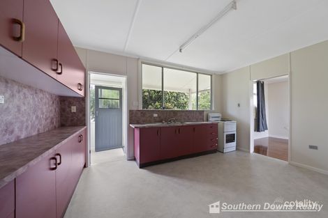 Property photo of 17 Clowes Crescent Warwick QLD 4370