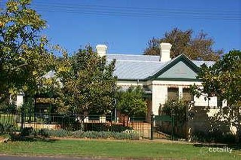 28 Riley Rd, Claremont, WA 6010