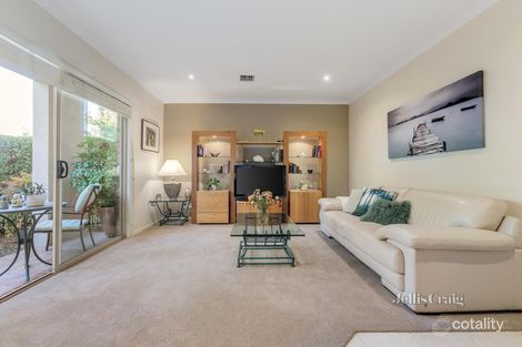 Property photo of 15 Parkway Lane Mitcham VIC 3132