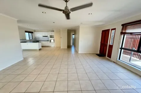 Property photo of 13 Queens Road Bowen QLD 4805