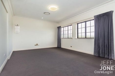 Property photo of 10/28 Old Cleveland Road Greenslopes QLD 4120