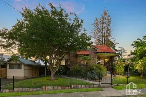 Property photo of 6 Raymond Street Glenbrook NSW 2773