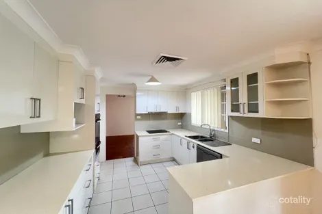 Property photo of 6 Honeysuckle Avenue Glenmore Park NSW 2745