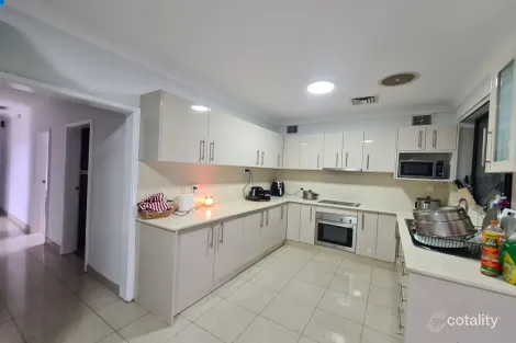 Property photo of 7 Tobys Boulevard Mount Pritchard NSW 2170