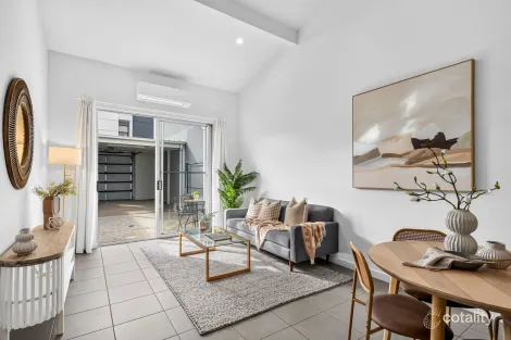 Property photo of 4 Winpirra Circuit Lightsview SA 5085