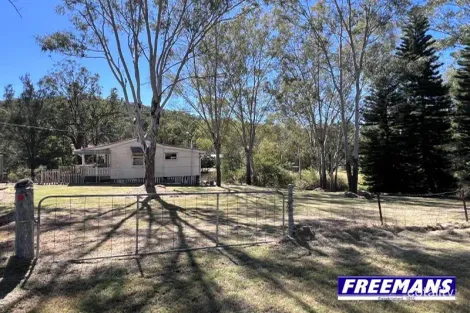 696 Kumbia Rd, Ellesmere, QLD 4610