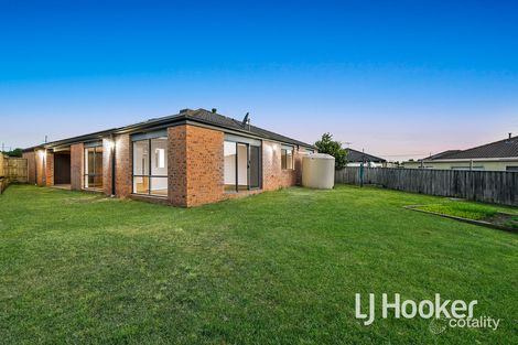 Property photo of 2 Carmody Court Cranbourne VIC 3977