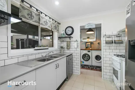 Property photo of 7 Tea Tree Way Colyton NSW 2760