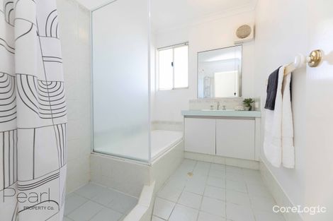 Property photo of 4B Oceanside Promenade Mullaloo WA 6027