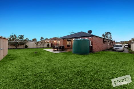 Property photo of 23 Viola Avenue Pakenham VIC 3810