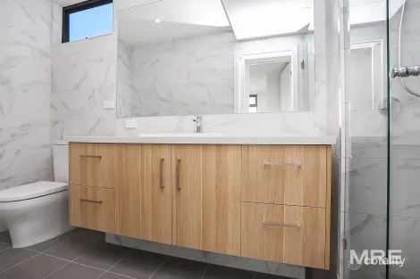 Property photo of 202/45 Ulupna Road Ormond VIC 3204