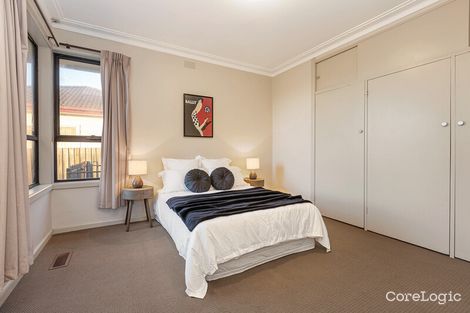 Property photo of 37 Pauls Crescent Wendouree VIC 3355