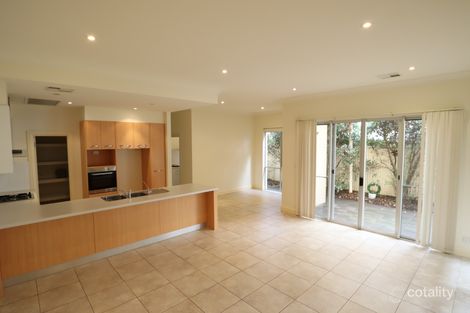 4 Sizer St, Lower Mitcham, SA 5062