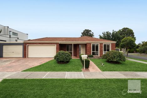 6 Wyperfeld Ave, Taylors Lakes, VIC 3038