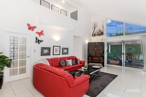Property photo of 43 Montevideo Drive Clear Island Waters QLD 4226