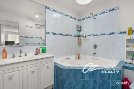 Property photo of 22 Kerry Street Sanctuary Point NSW 2540