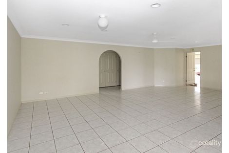 Property photo of 5 Brushtail Crescent Doolandella QLD 4077