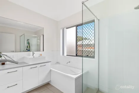 Property photo of 1/3 Betsy Way Nambour QLD 4560